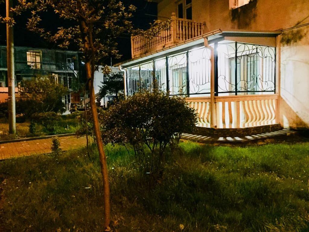 Apartment Near The Sea 1 Kobuleti Extérieur photo